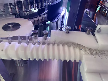 Máquina automática de inspección y prueba de fugas para ampollas y viales