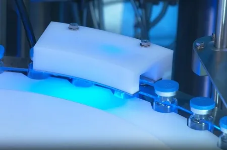 Máquina automática de inspección de ampollas y viales 