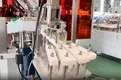 Máquina automática de inspección de jeringas precargadas