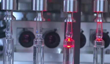 Máquina automática de inspección y prueba de fugas para ampollas y viales